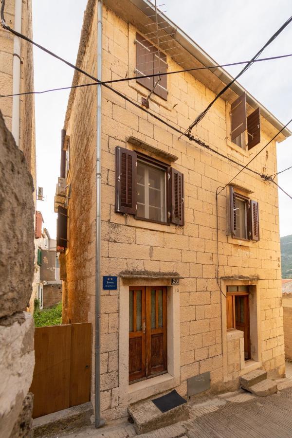 Antique Central Komiza House Nona Nika Exterior foto